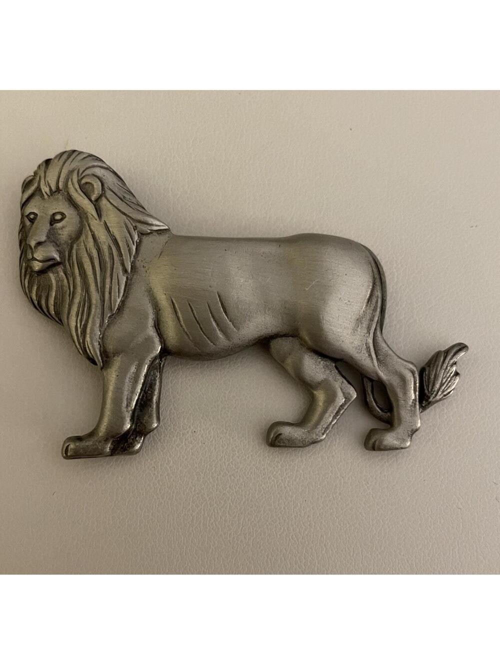 Lion Cat Brooch Pin Silver Tone